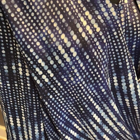 Nine West Jeans shades of blue dot pattern wrap front under tank blouse. Small. - Picture 4 of 7